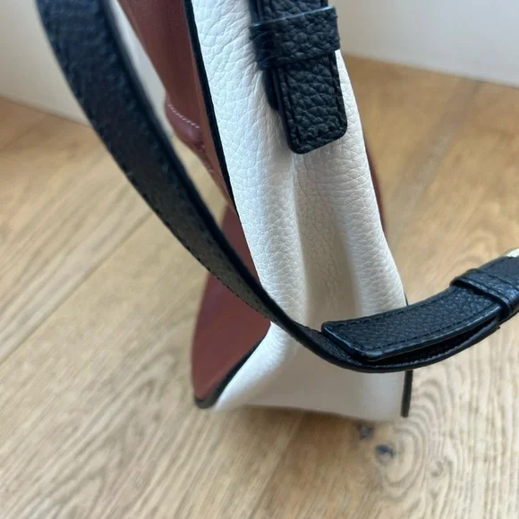 ♠️Crossbody - Picture 5 of 8